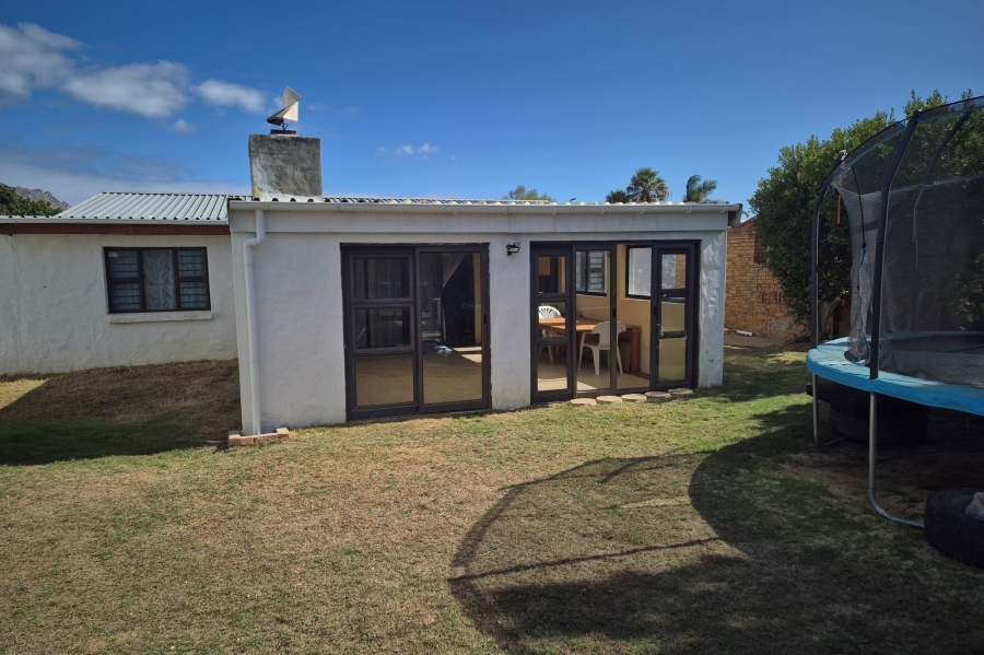 4 Bedroom Property for Sale in Onverwacht Western Cape